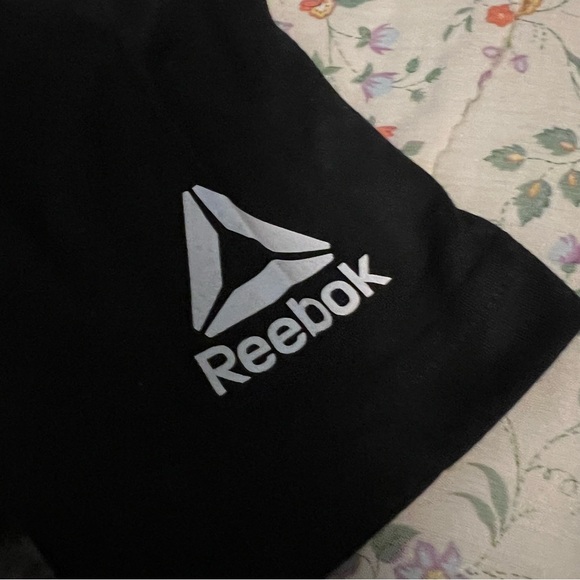 REEBOK Men’s Shirt - Picture 4 of 5